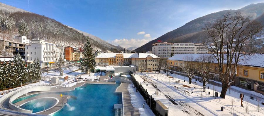 Aparthotel Kristoff Plaza Trencianske Teplice Trenčín Esterno foto